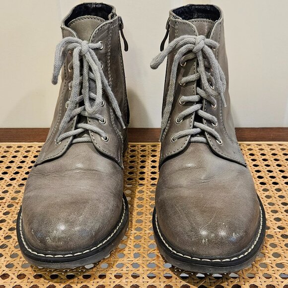 V italia women's leather bootie - Picture 1 of 7